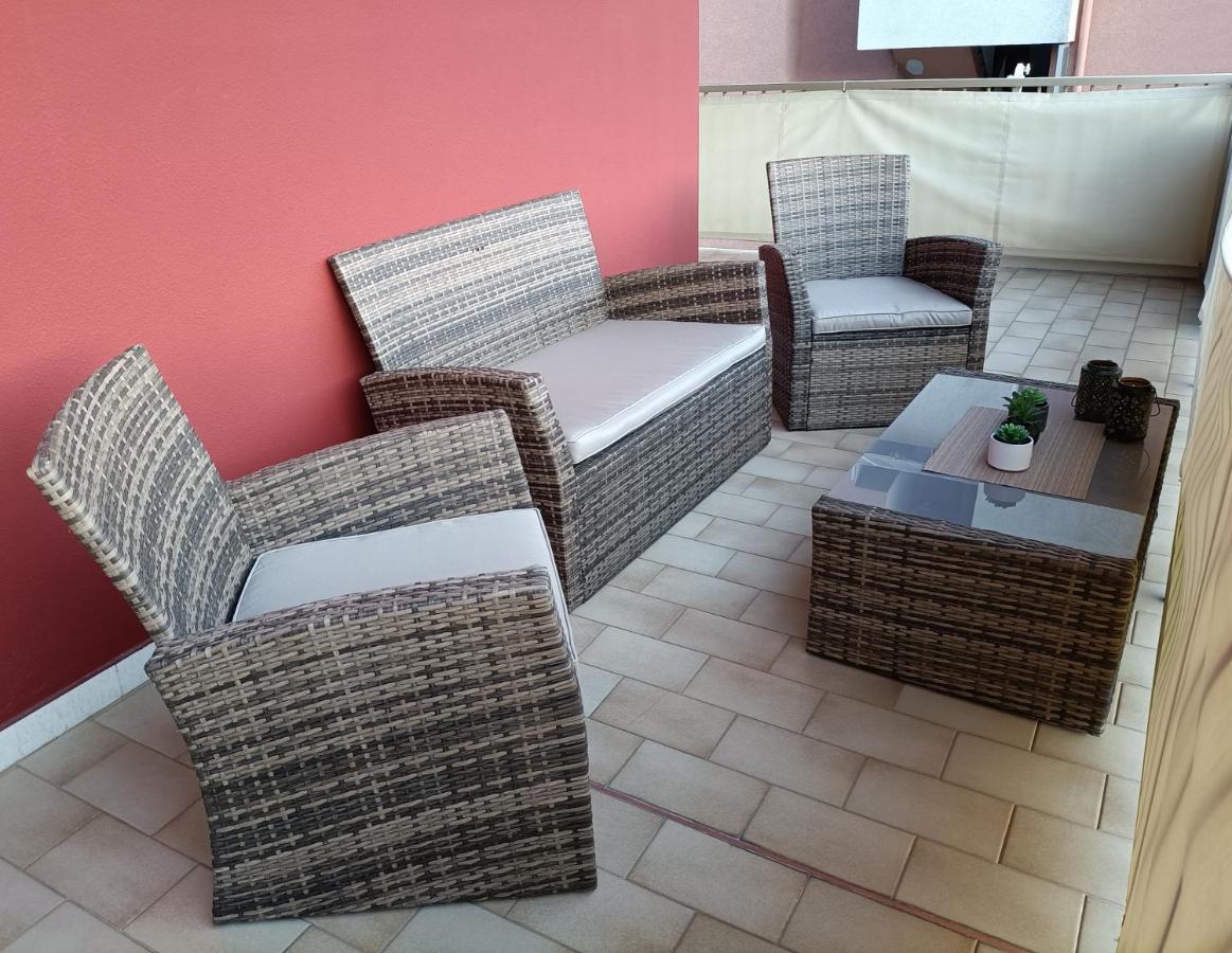 Casa A Un Passo Dal Mare Daire Ventimiglia Dış mekan fotoğraf
